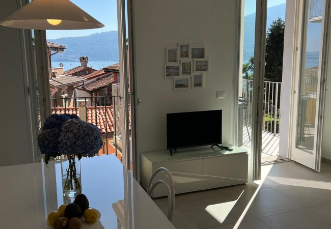 Ferienwohnung in Verbania - Lago Azzurro modern aparment with lake view and ba Ferienwohnung in Verbania - Lago Azzurro modern aparment with lake view and ba