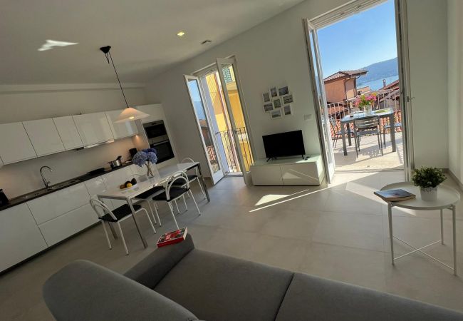 Ferienwohnung in Verbania - Lago Azzurro modern aparment with lake view and ba Ferienwohnung in Verbania - Lago Azzurro modern aparment with lake view and ba