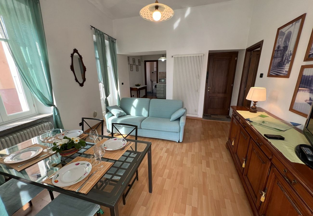 Ferienwohnung in Mergozzo - La Rondine apartment in Mergozzo lakeview