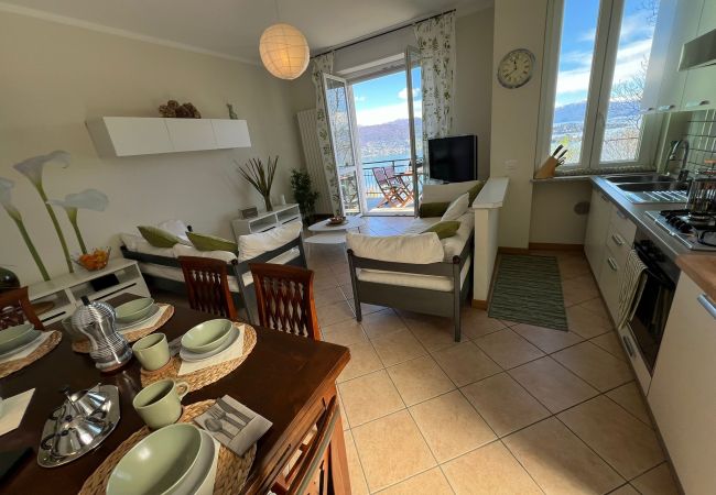Ferienwohnung in Stresa - Miralago apartment with amazing lake view in Stres Ferienwohnung in Stresa - Miralago apartment with amazing lake view in Stres