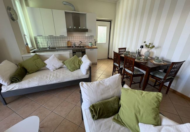 Ferienwohnung in Stresa - Miralago apartment with amazing lake view in Stres Ferienwohnung in Stresa - Miralago apartment with amazing lake view in Stres