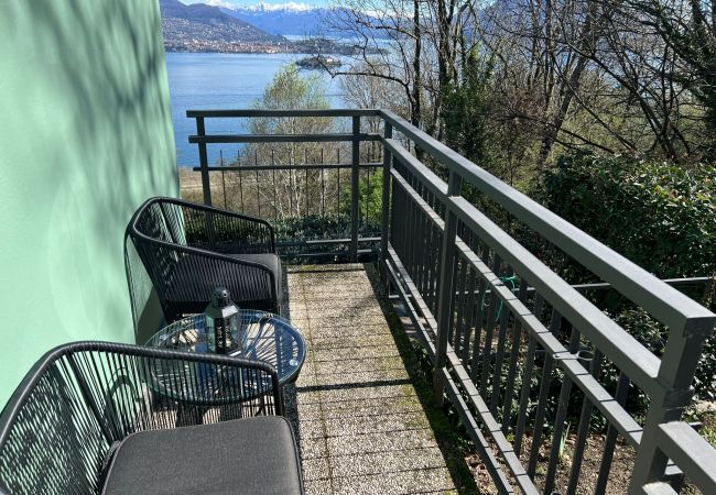 Ferienwohnung in Stresa - Miralago apartment with amazing lake view in Stres Ferienwohnung in Stresa - Miralago apartment with amazing lake view in Stres