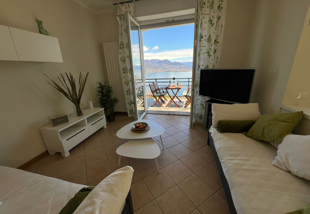 Ferienwohnung in Stresa - Miralago apartment with amazing lake view in Stres