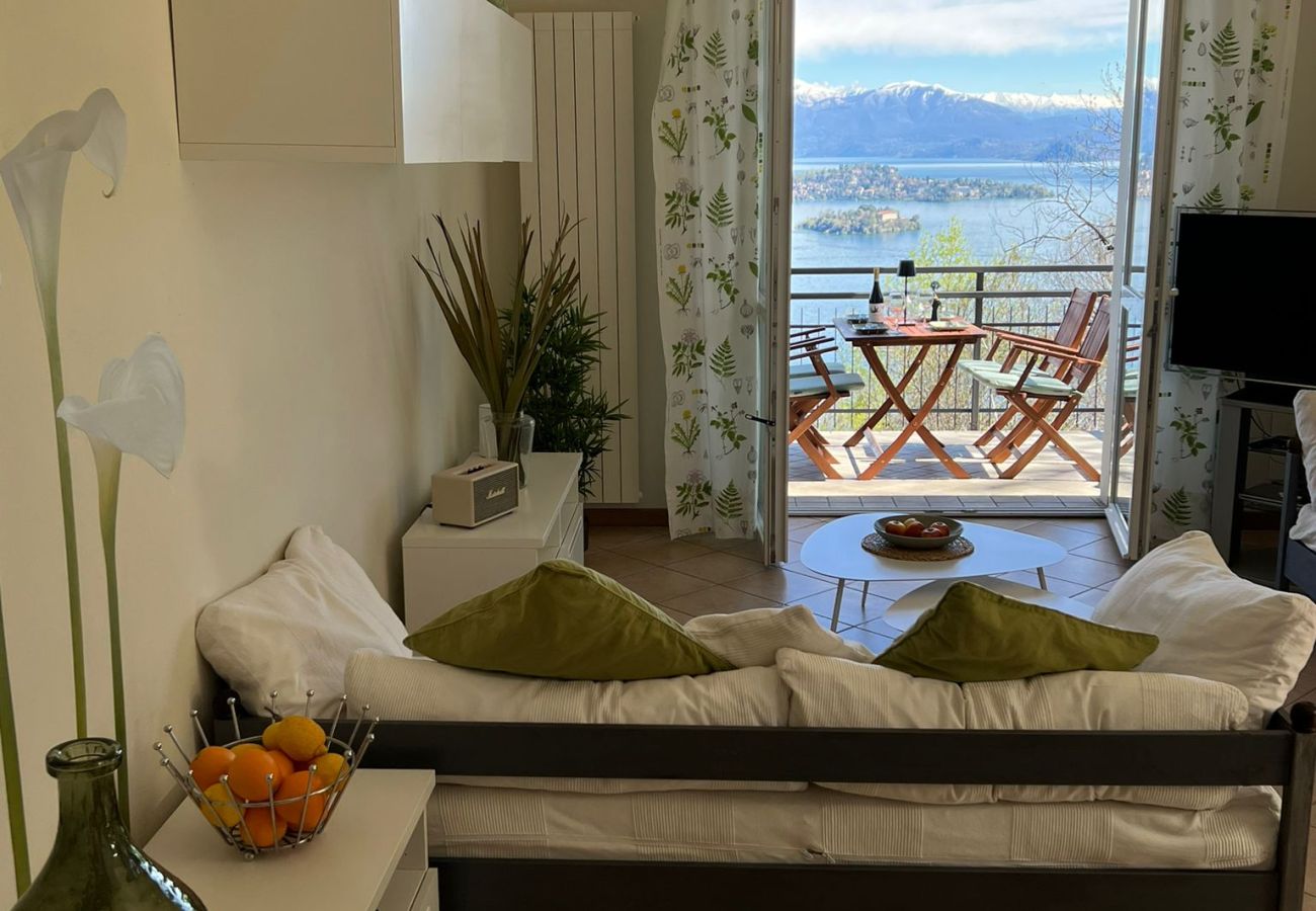 Ferienwohnung in Stresa - Miralago apartment with amazing lake view in Stres