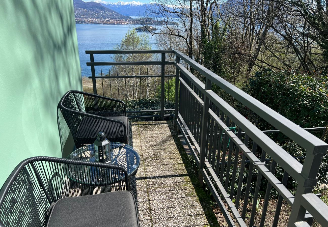 Ferienwohnung in Stresa - Miralago apartment with amazing lake view in Stres