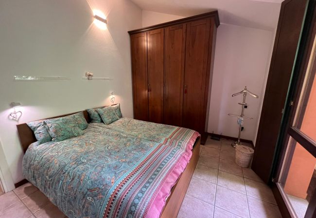 Ferienwohnung in Stresa - Sole e Lago apartment with terrace lake view in St Ferienwohnung in Stresa - Sole e Lago apartment with terrace lake view in St