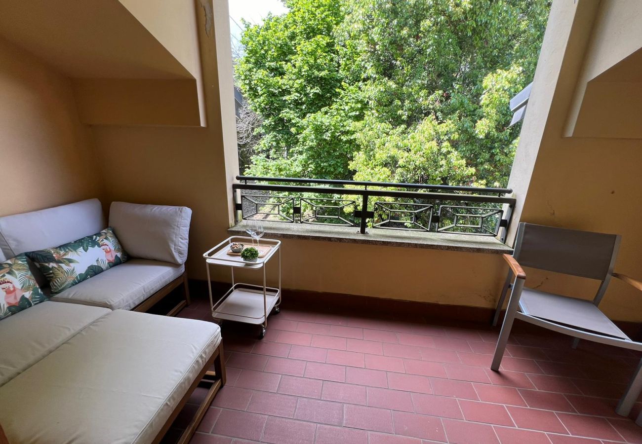 Ferienwohnung in Stresa - Sole e Lago apartment with terrace lake view in St