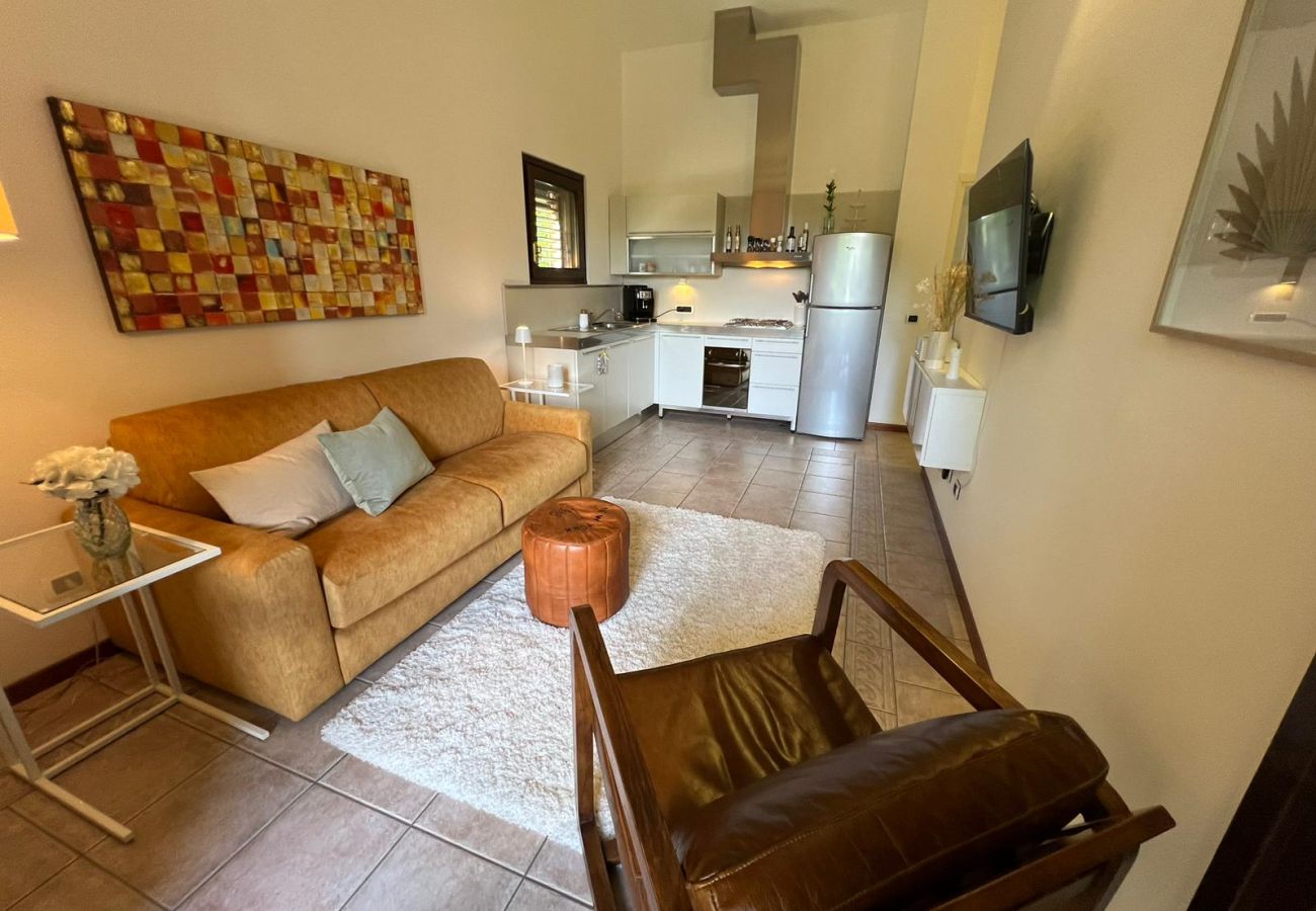 Ferienwohnung in Stresa - Sole e Lago apartment with terrace lake view in St