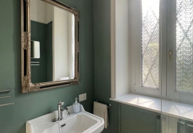 Ferienwohnung in Stresa - Camelia modern apartment with lake view Ferienwohnung in Stresa - Camelia modern apartment with lake view