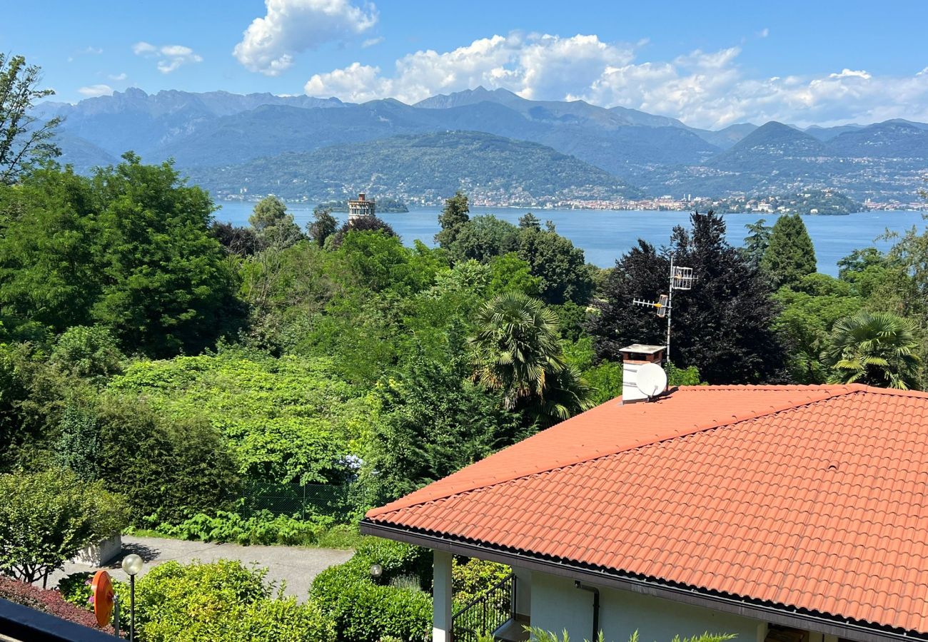 Ferienwohnung in Stresa - Marenco apartment in Stresa with lake view