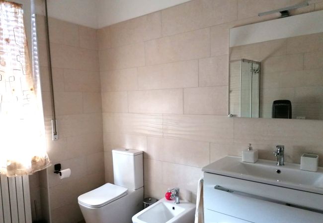 Ferienwohnung in Grantola - Sofia apartment in Grantola with garden Ferienwohnung in Grantola - Sofia apartment in Grantola with garden