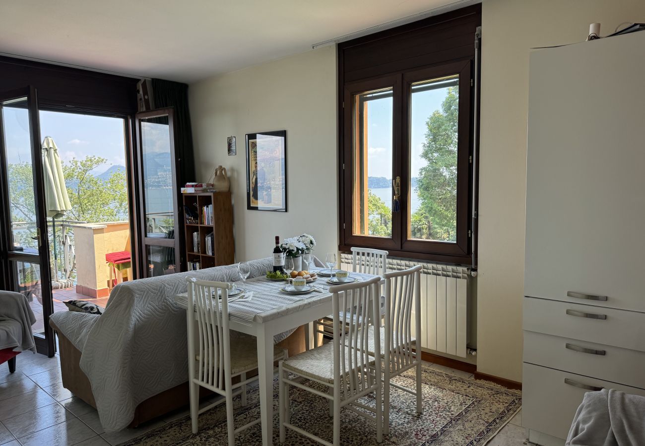 Ferienwohnung in Stresa - Marta Apartment with lake view in Stresa