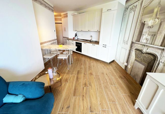 Ferienwohnung in Stresa - Lago Bello Apartament with lake view Ferienwohnung in Stresa - Lago Bello Apartament with lake view