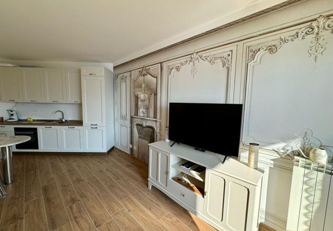 Ferienwohnung in Stresa - Lago Bello Apartament with lake view Ferienwohnung in Stresa - Lago Bello Apartament with lake view