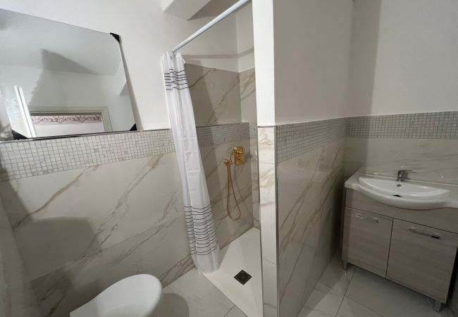 Ferienwohnung in Stresa - Lago Bello Apartament with lake view Ferienwohnung in Stresa - Lago Bello Apartament with lake view