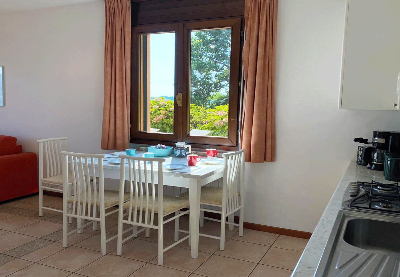 Ferienwohnung in Stresa - Magia del Lago  Apartment with terrace lake view