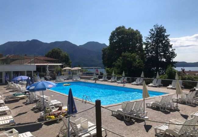 Ferienwohnung in Ghiffa - Bella Rosa Apartment in Ghiffa with lake view Ferienwohnung in Ghiffa - Bella Rosa Apartment in Ghiffa with lake view