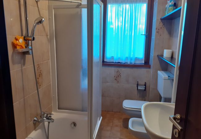 Ferienwohnung in Luino - Cordelia 9 Apartment with pool in Luino Ferienwohnung in Luino - Cordelia 9 Apartment with pool in Luino