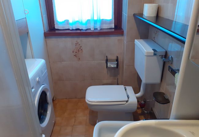 Ferienwohnung in Luino - Cordelia 9 Apartment with pool in Luino Ferienwohnung in Luino - Cordelia 9 Apartment with pool in Luino