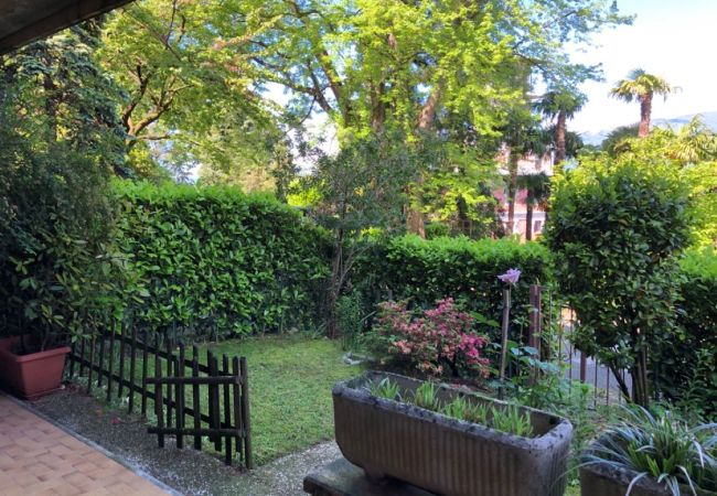 Ferienwohnung in Luino - Cordelia 9 Apartment with pool in Luino Ferienwohnung in Luino - Cordelia 9 Apartment with pool in Luino