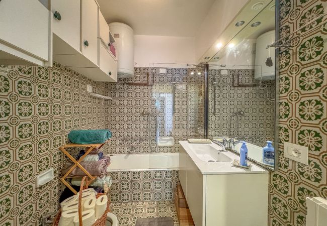 Ferienwohnung in Oggebbio - Vera apartment with wonderful terrace lake view Ferienwohnung in Oggebbio - Vera apartment with wonderful terrace lake view