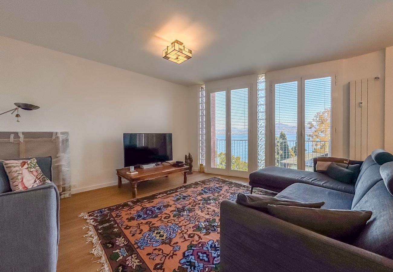 Ferienwohnung in Oggebbio - Vera apartment with wonderful terrace lake view