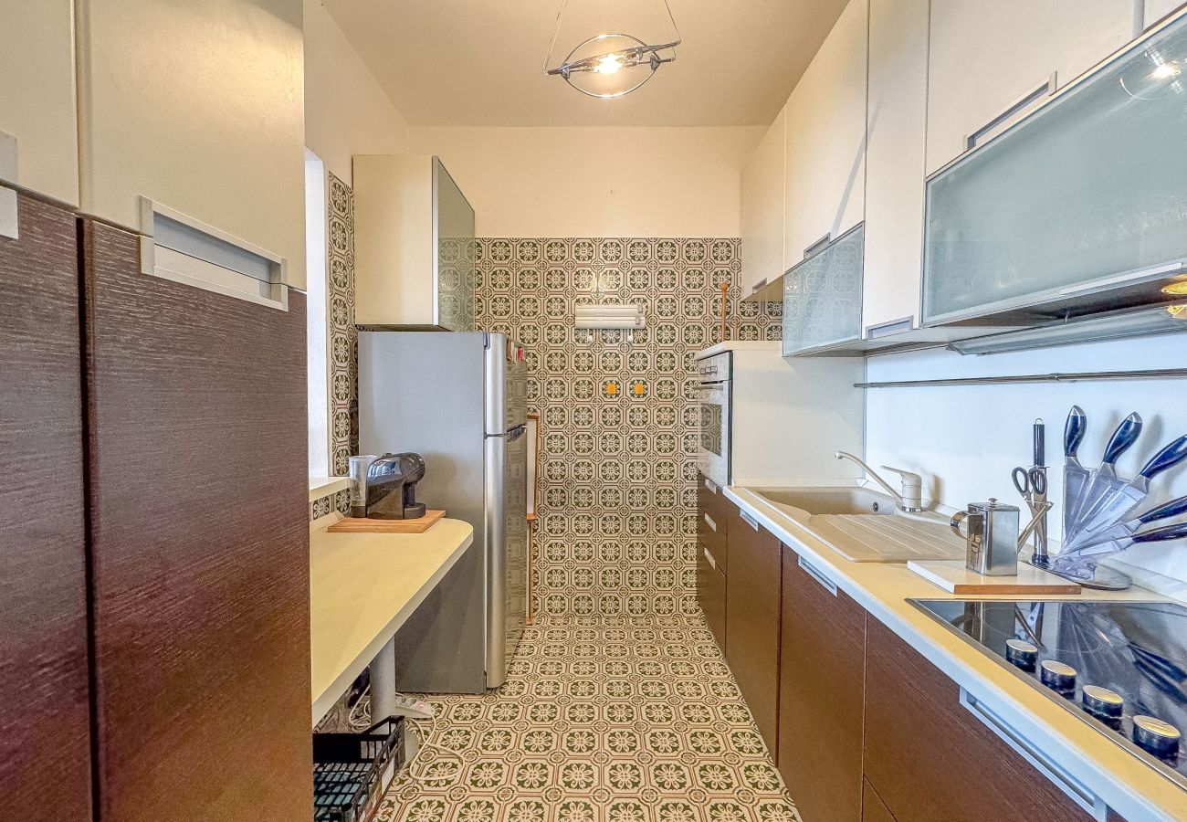 Ferienwohnung in Oggebbio - Vera apartment with wonderful terrace lake view