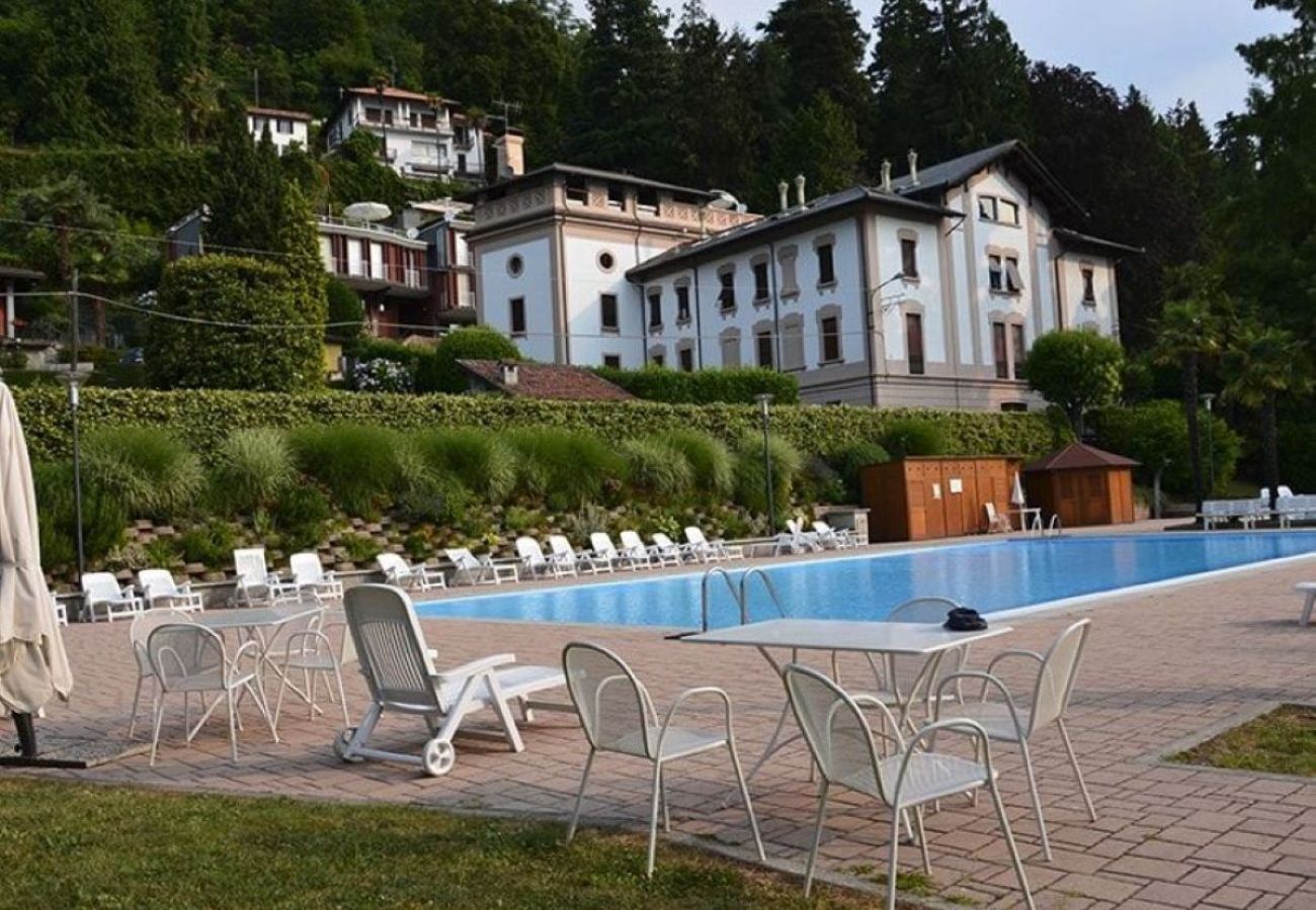 Ferienwohnung in Oggebbio - Vera apartment with wonderful terrace lake view
