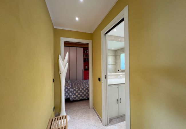 Ferienwohnung in Verbania - Penthouse Valentino with terrace lake view Ferienwohnung in Verbania - Penthouse Valentino with terrace lake view