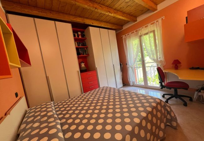 Ferienwohnung in Verbania - Penthouse Valentino with terrace lake view Ferienwohnung in Verbania - Penthouse Valentino with terrace lake view