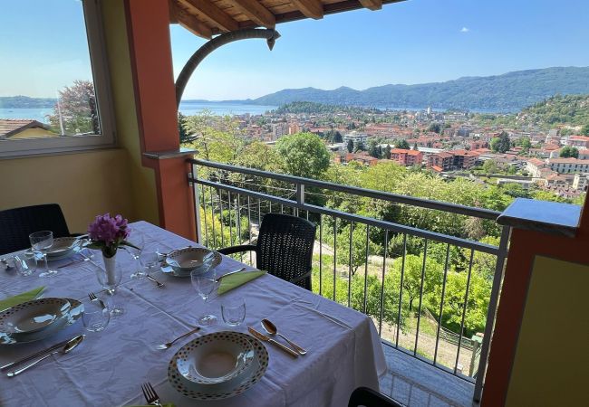 Ferienwohnung in Verbania - Penthouse Valentino with terrace lake view Ferienwohnung in Verbania - Penthouse Valentino with terrace lake view