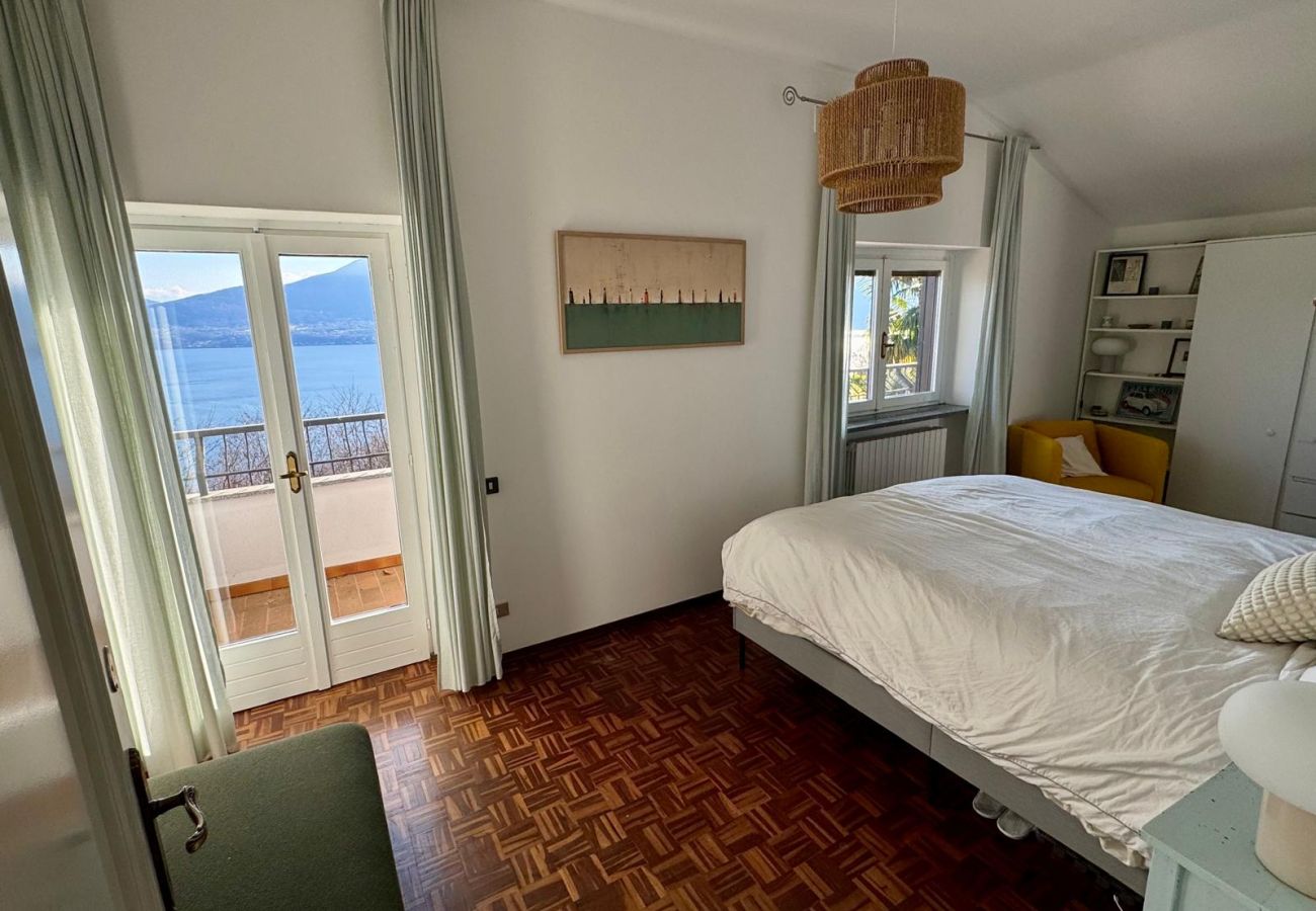 Villa in Oggebbio - Raggio di Sole Villa with pool and lakeview