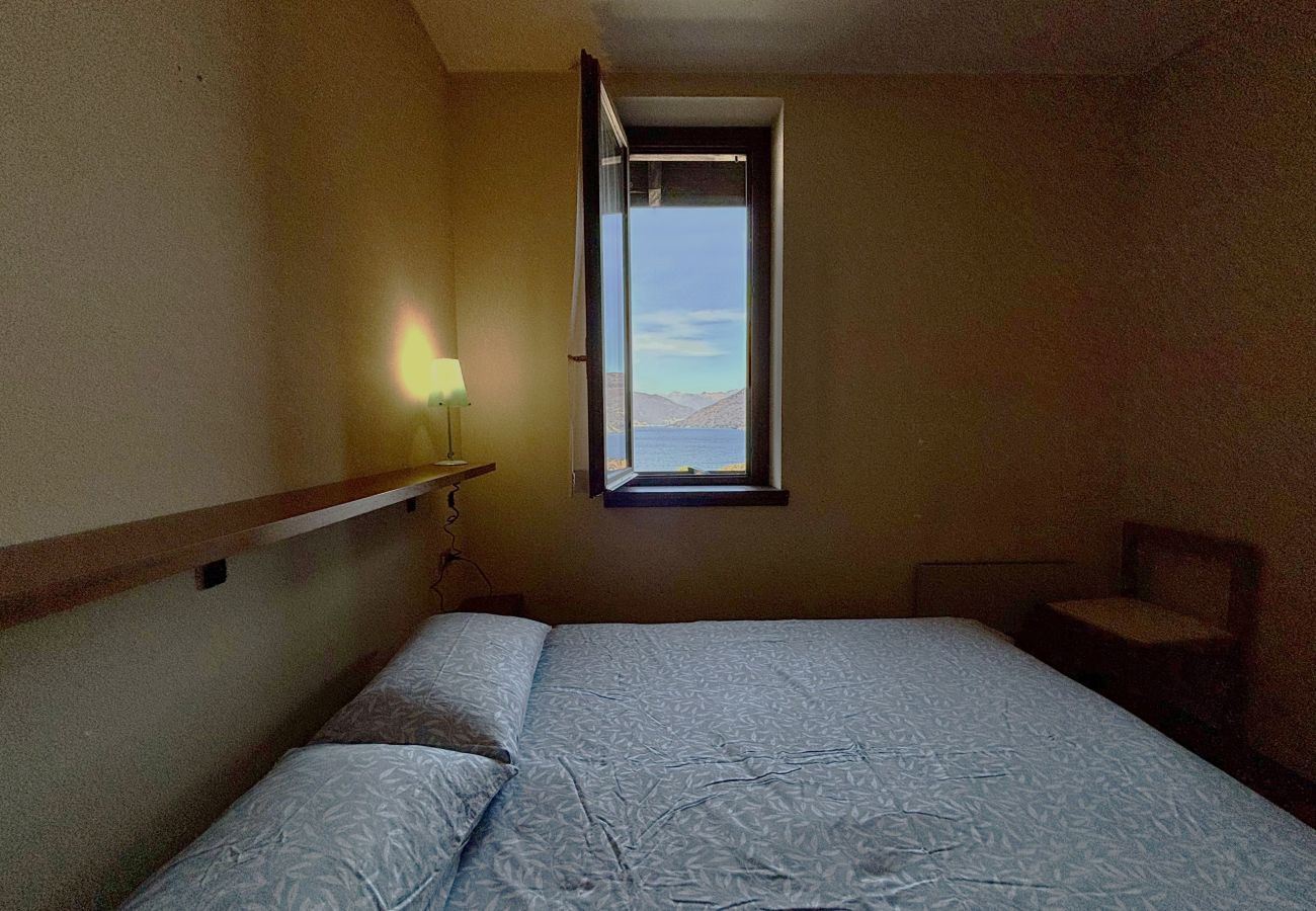 Ferienwohnung in Germignaga - Graziella 1 apartment with lake view