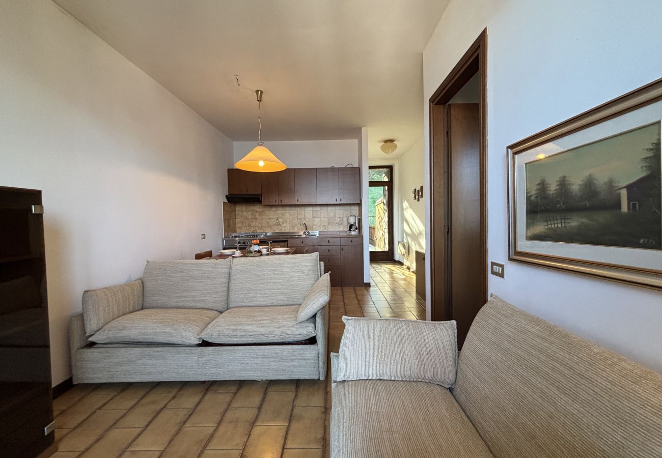 Ferienwohnung in Germignaga - Graziella 1 apartment with lake view