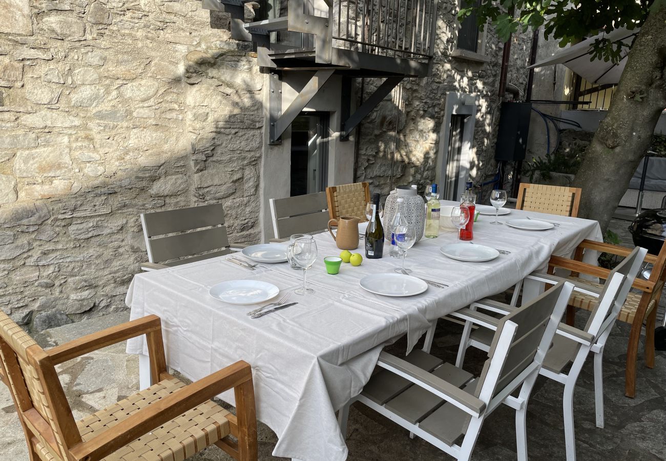 Ferienwohnung in Stresa - Lago Lounge & Pool Apartment in Stresa