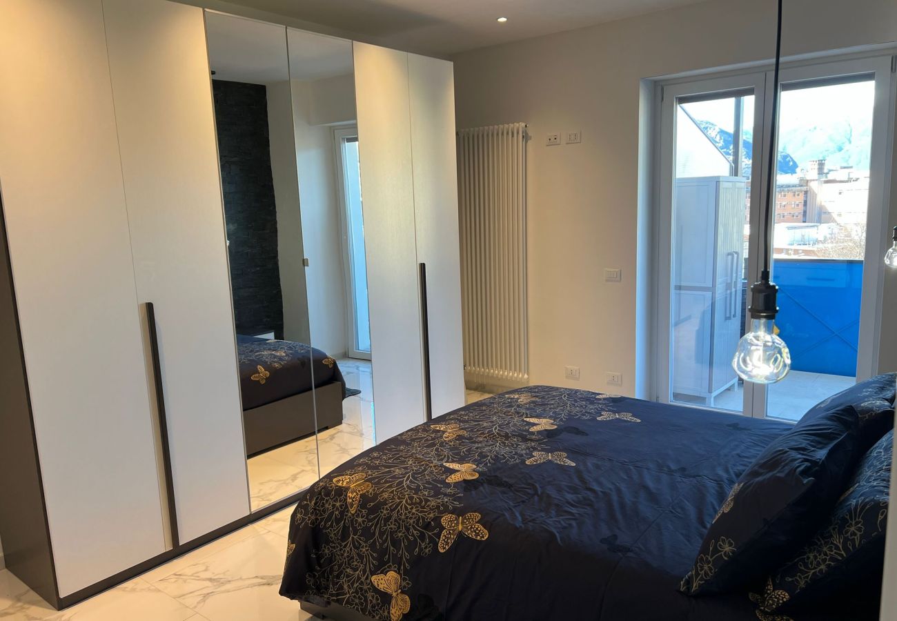 Ferienwohnung in Verbania - Zagosta apartment in Verbania with balcony