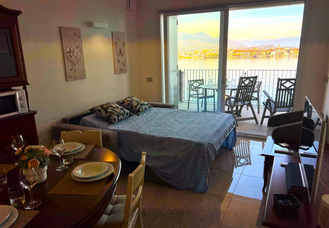 Ferienwohnung in Baveno - MyLago Apartment with pool and lake view