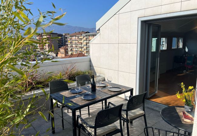 Ferienwohnung in Verbania - Attico Don Minzoni in Verbania with terrace