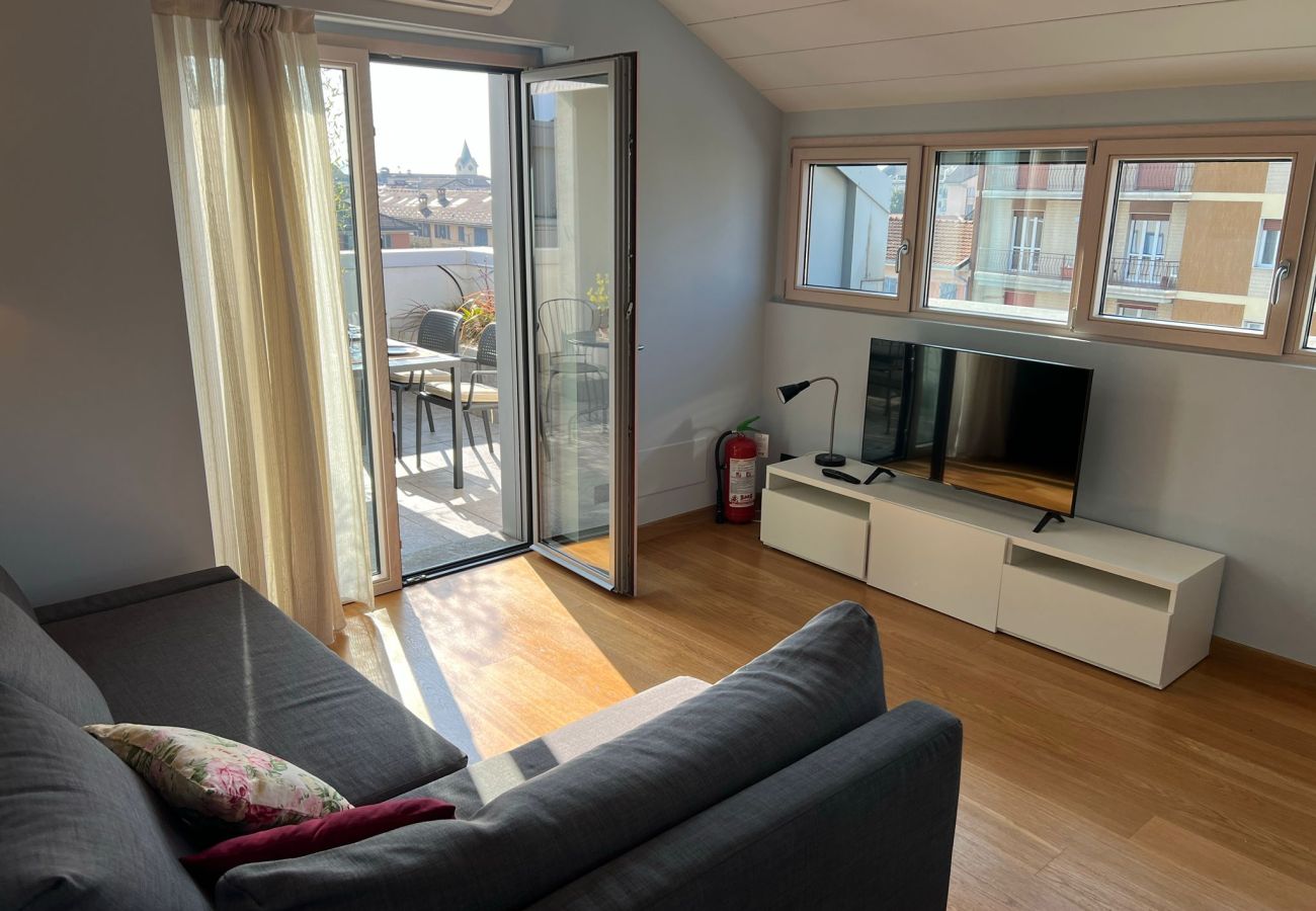 Ferienwohnung in Verbania - Attico Don Minzoni in Verbania with terrace