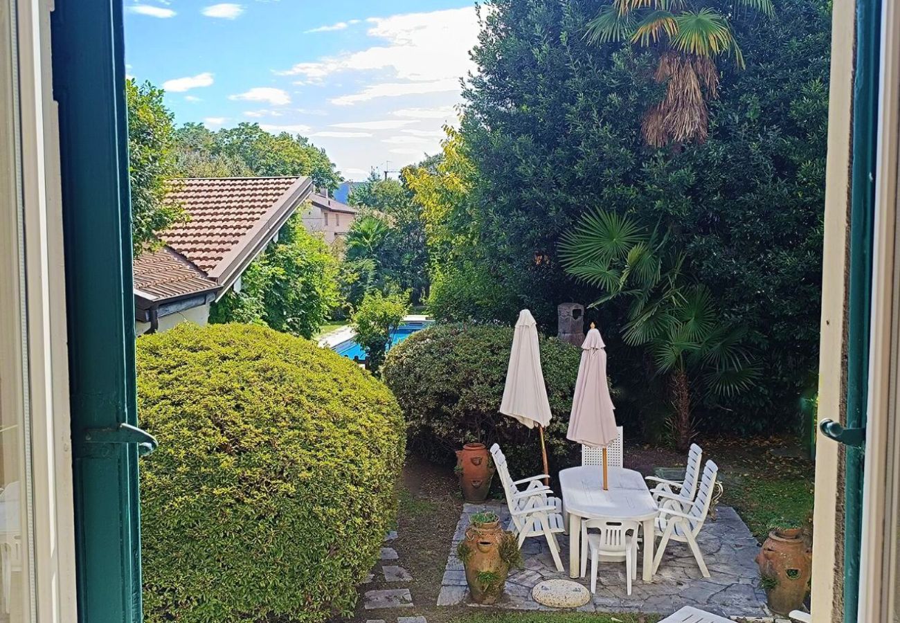 Ferienwohnung in Verbania - Emy charming apartment with pool