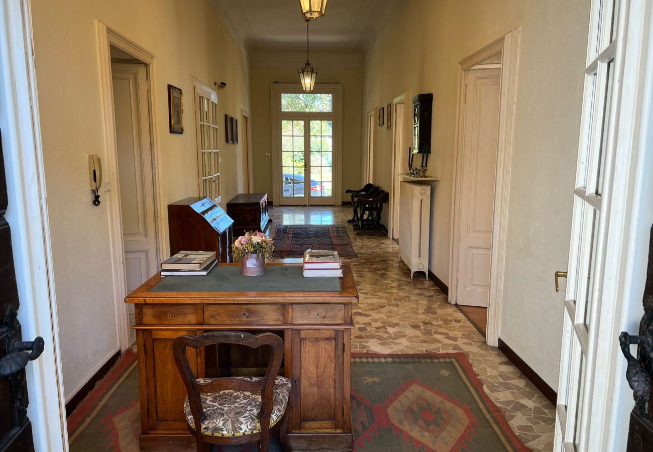 Ferienwohnung in Verbania - Emy charming apartment with pool