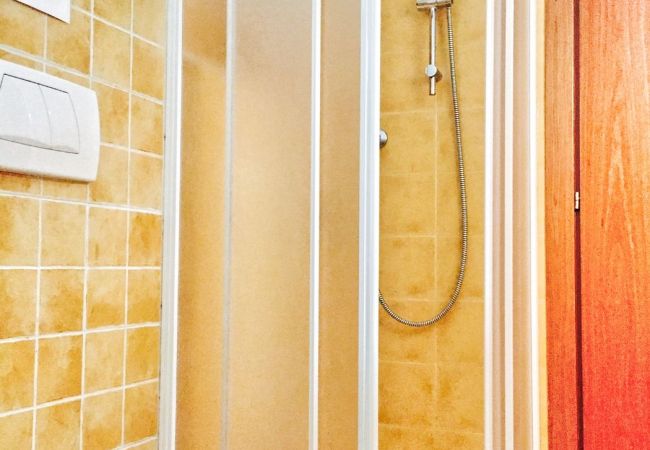 Appartement à Verbania - Arancio Apartment in the centre of Verbania Intra Appartement à Verbania - Arancio Apartment in the centre of Verbania Intra