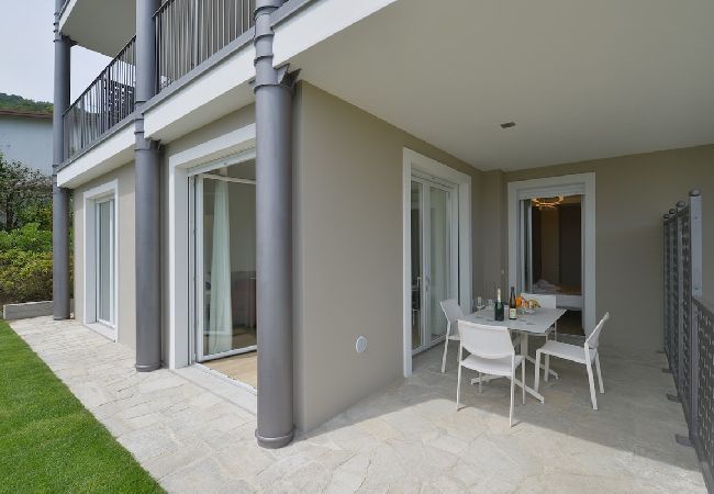 Appartement à Baveno - The View-Garden: design lake view apt. with porch Appartement à Baveno - The View-Garden: design lake view apt. with porch