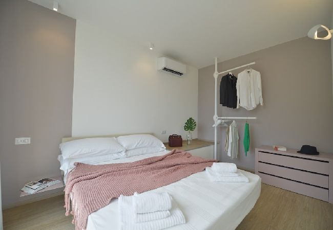 Appartement à Baveno - The View-Garden: design lake view apt. with porch Appartement à Baveno - The View-Garden: design lake view apt. with porch