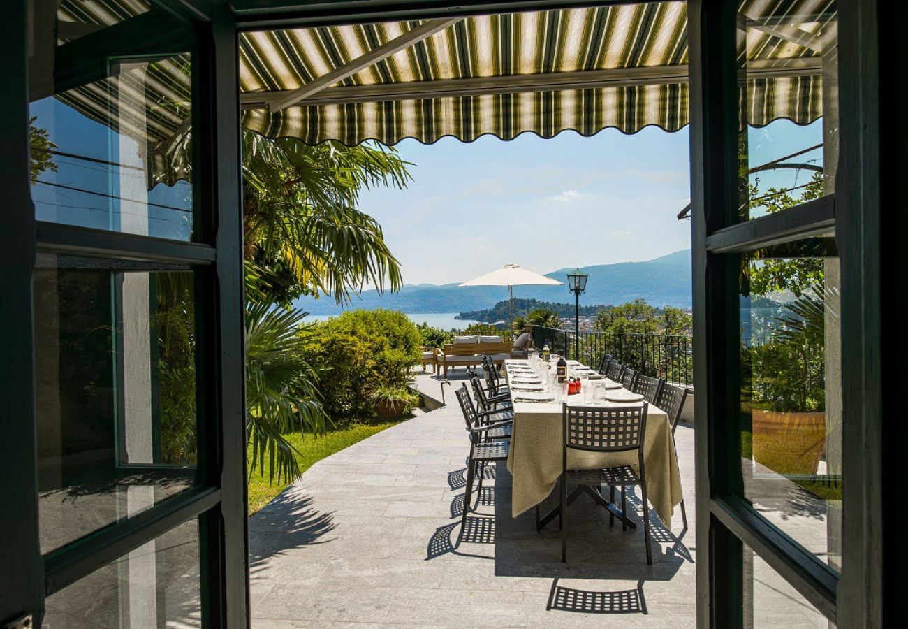 Villa à Verbania - Il Motto villa with big garden and lake view