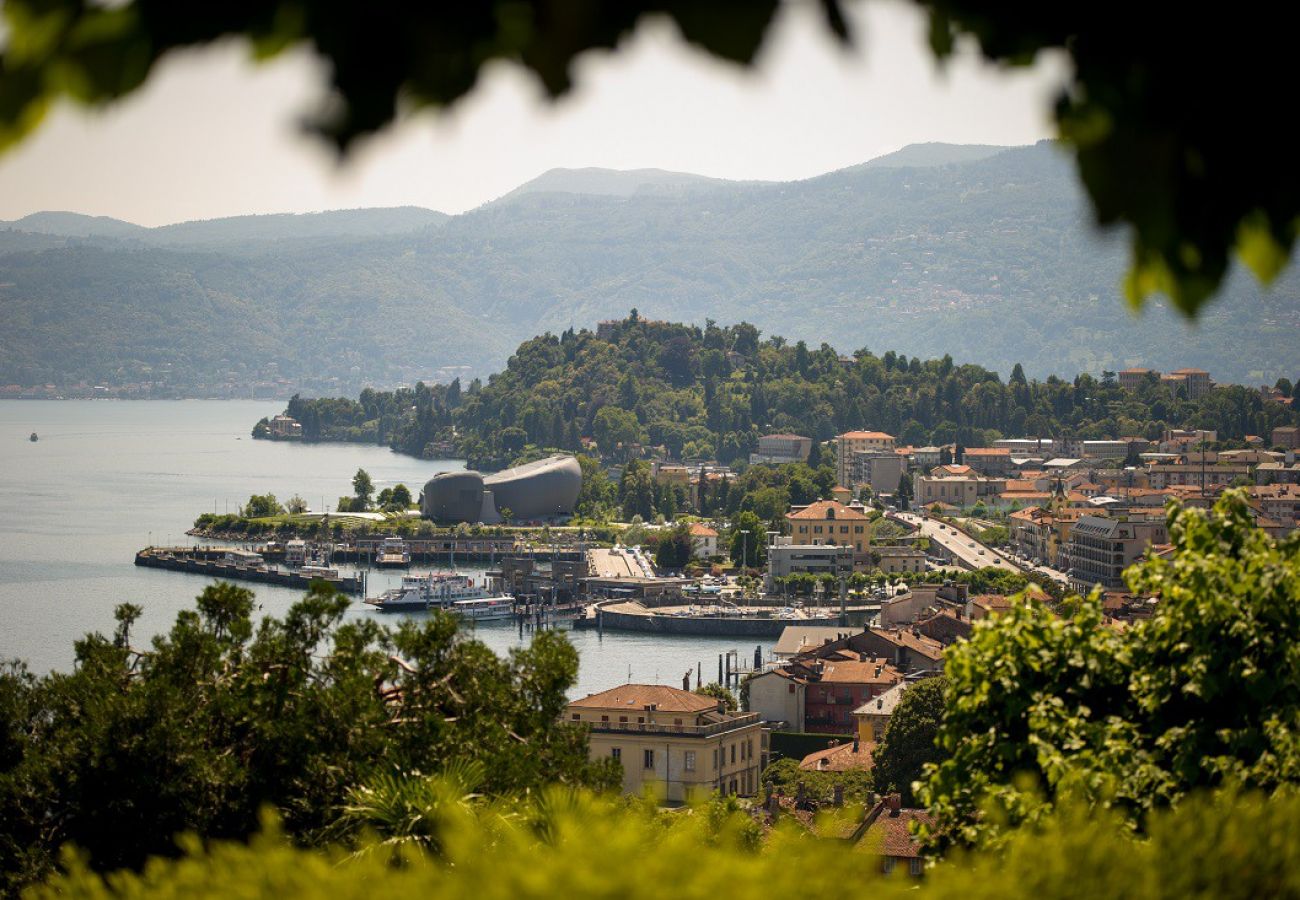 Villa à Verbania - Il Motto villa with big garden and lake view