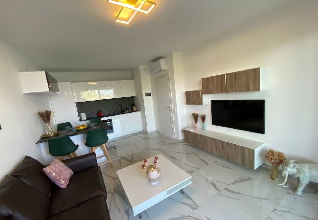 Appartement à Baveno - Amadeus apartment with lake view in Baveno Appartement à Baveno - Amadeus apartment with lake view in Baveno