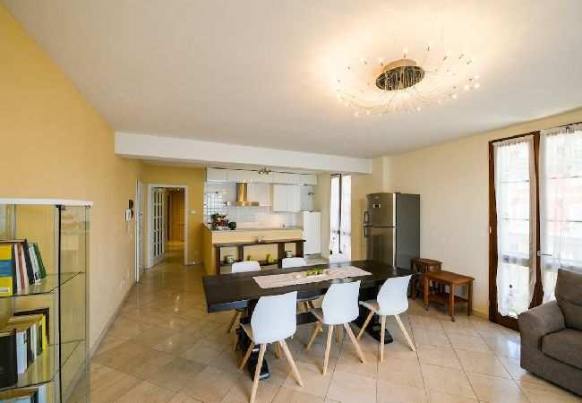 Appartement à Verbania - Giulia apartment with lake view in Verbania Appartement à Verbania - Giulia apartment with lake view in Verbania