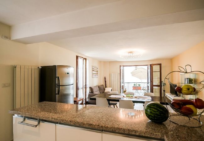 Appartement à Verbania - Giulia apartment with lake view in Verbania Appartement à Verbania - Giulia apartment with lake view in Verbania