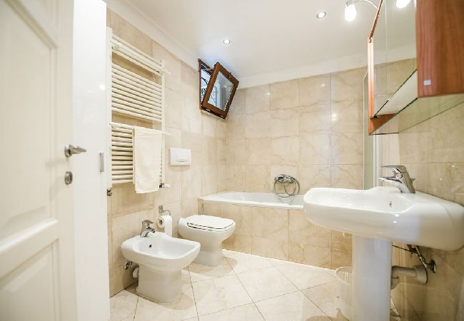 Appartement à Verbania - Giulia apartment with lake view in Verbania Appartement à Verbania - Giulia apartment with lake view in Verbania